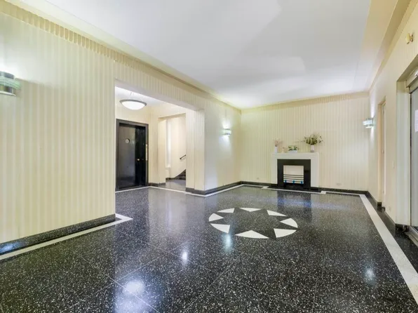 72-15 37th Avenue image 1 of 9