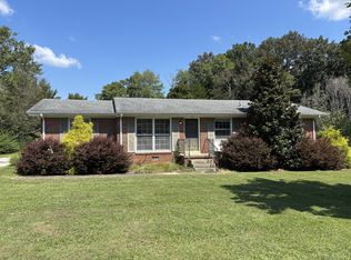 323 Druid Ln, Tullahoma, TN 37388