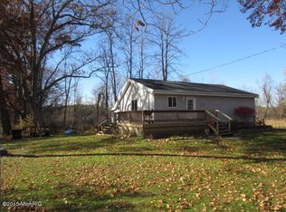 7521 Woodard Lake B #B, Fenwick City, MI 48834