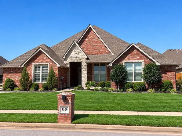 3109 Mackenzie Ave, Edmond, OK 73013
