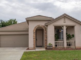 1888 Waterfall Dr, Linda, CA 95901