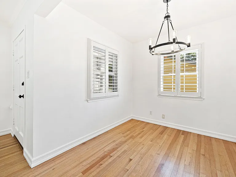 1041 Rose Ave — Photo 18