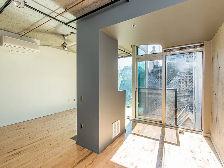 1410 SW 11th Ave #603 — Photo 14