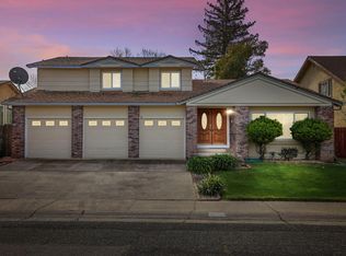 1710 Oakwood Dr, Roseville, CA 95661