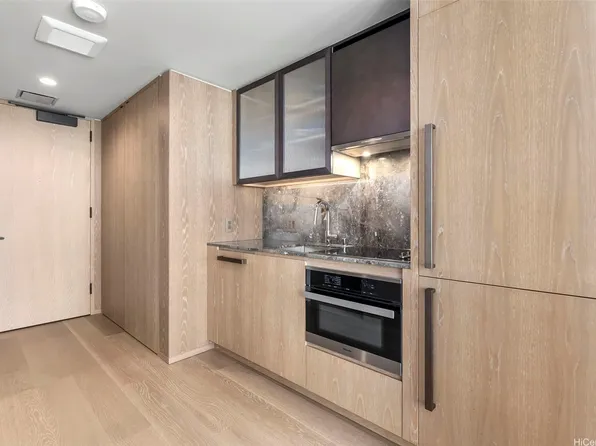 1000 Auahi St #733, Honolulu, HI 96813