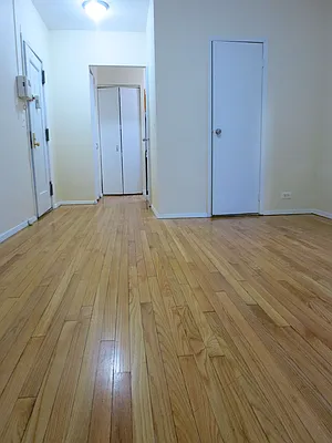 Rented by City & Suburban | media 21