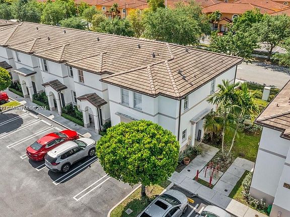 3rd image of 8037 W 36th Ave APT 6