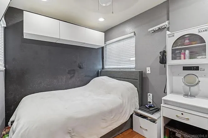 2 bed, 608 sqft, $2,500 — Photo 1