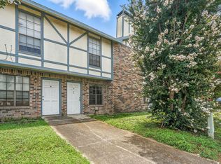 2822 Wimbledon Ct APT C, Garland, TX 75041