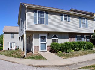 872 E Sherwood Hills Dr, Bloomington, IN 47401