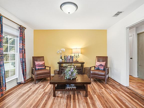 2nd image of 7208 Tamarack Rd