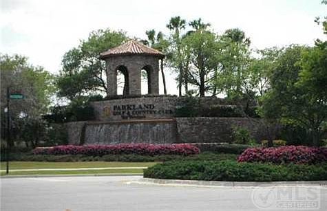 3rd image of 6920 Long Leaf Dr