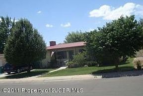 5th image of 907 N Buena Vista Ave