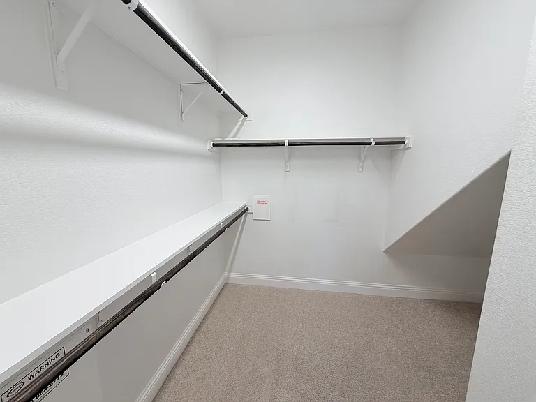 305 Tottenham Ct — Photo 21