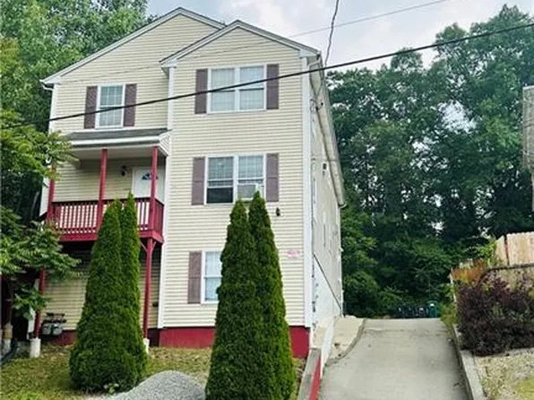 685 Manton Ave, Providence, RI 02909