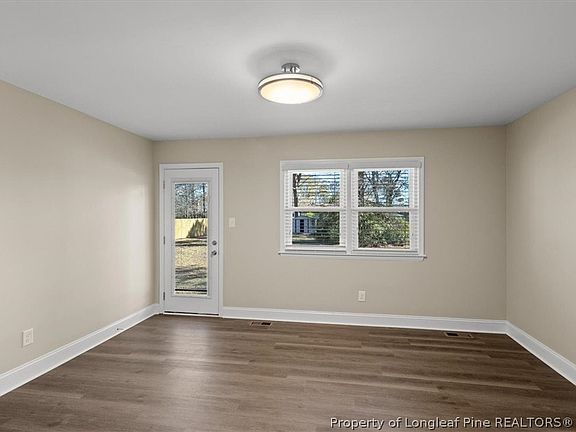 5th image of 716 Dowfield Dr