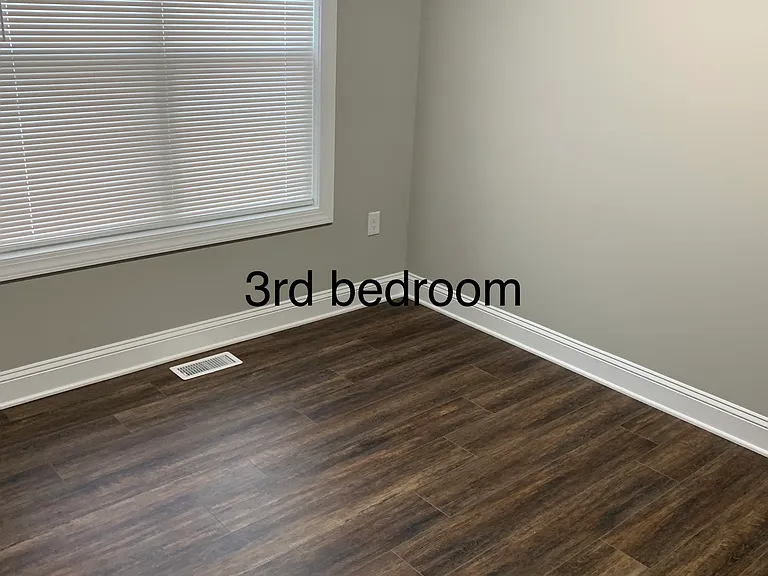 123 Emanuel Ct — Photo 21