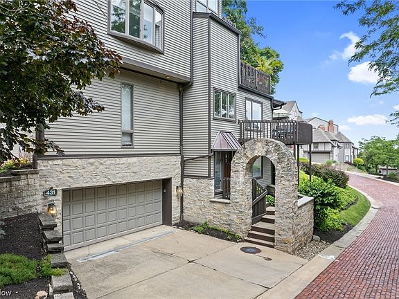 2nd image of 431 Darbys Run #16