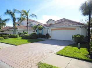 3251 Sundance Cir, Naples, FL 34109