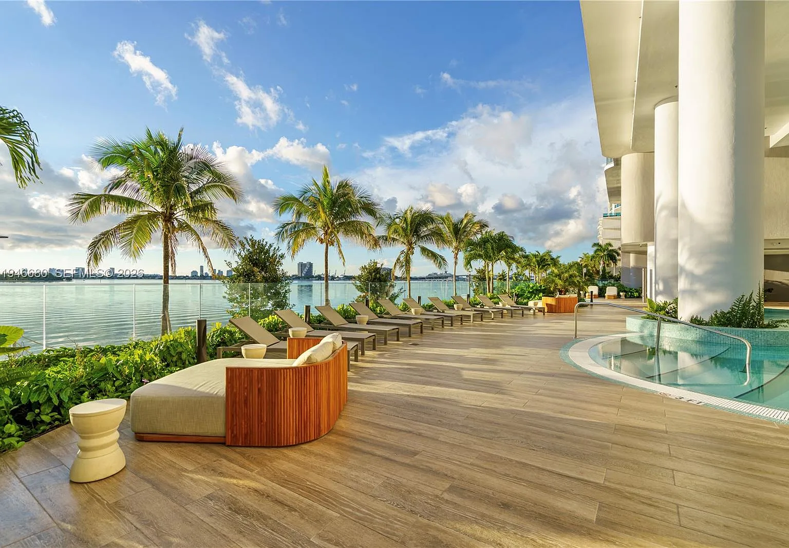 Aria Reserve South Tower — Photo 4