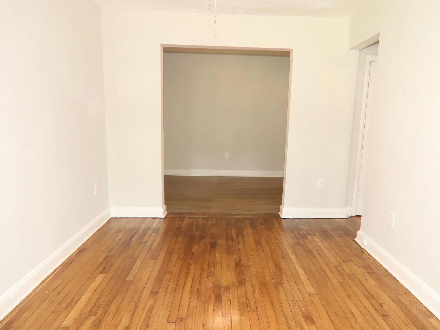 1 bed, $895 — Photo 3