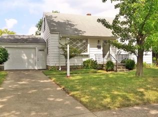 8 Mitchell Ave, Hamilton, OH 45013