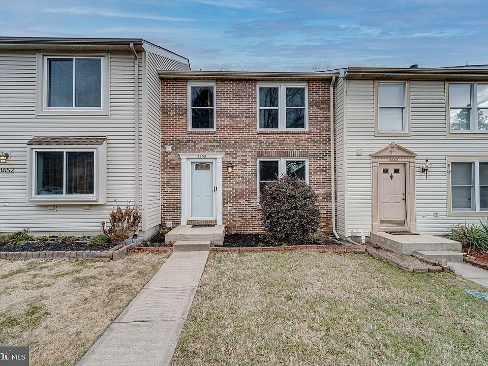 1st image of 3650 Woodhaven Ct