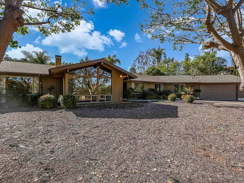 1st image of 2307 Vista Rodeo Dr