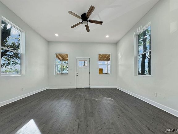 3rd image of 1208 19th St