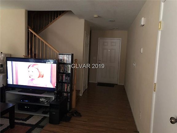 2nd image of 597 Brinkburn Point Ave