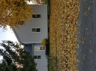 830 West St, Lapeer, MI 48446