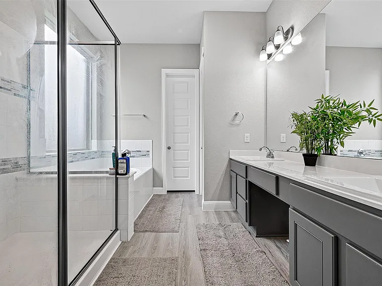 6506 Tiburon Lakes Dr — Photo 22