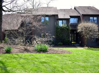 309 Timber Ct, Pittsburgh, PA 15238