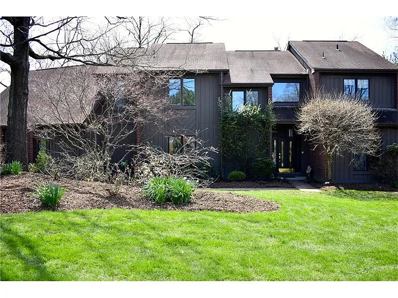 309 Timber Ct photo 1