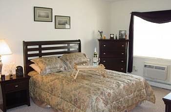 2nd image of 1850 Front St APT 33