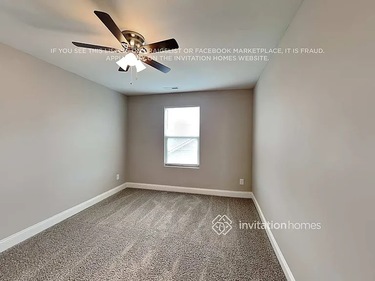 5365 Roberta Crossing Dr — Photo 12