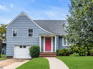 204 Swarthmore Rd, Linden, NJ 07036