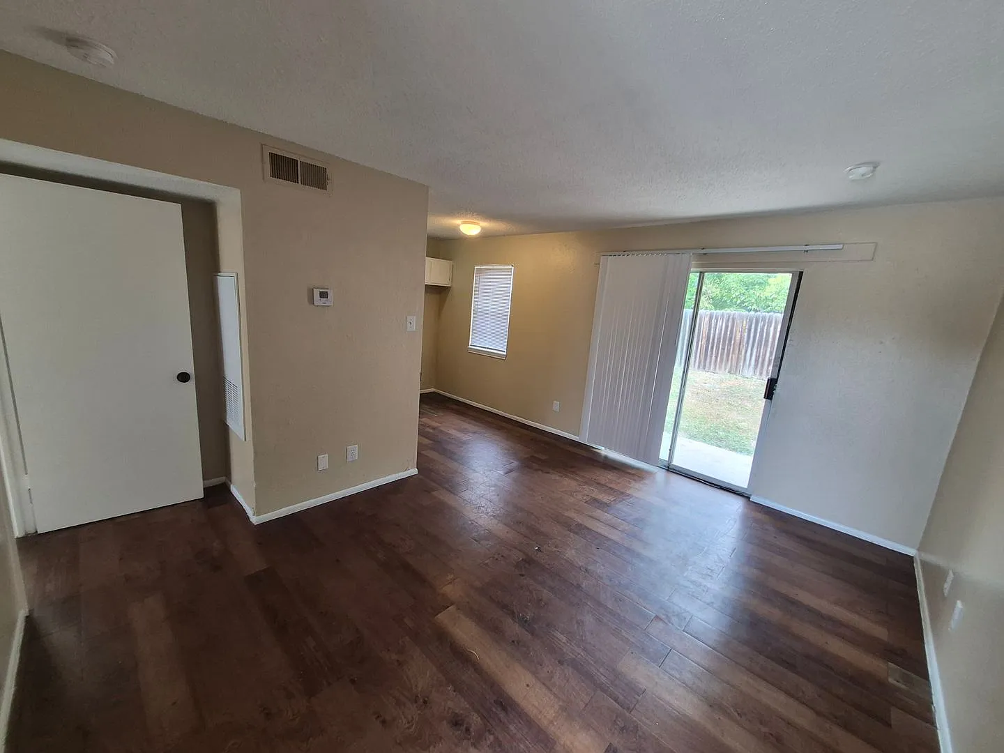 300 Moursund Blvd. #7, San Antonio, TX. 78221 — Photo 3