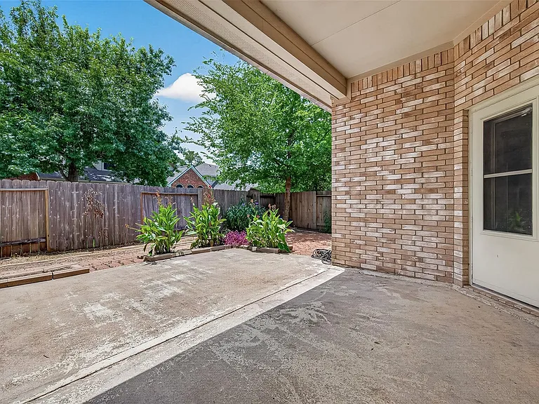 1514 Coyote Hills Ln — Photo 46