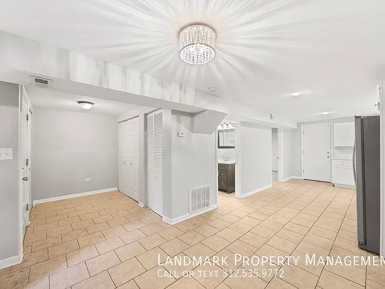 4343 W Drummond Pl #G — Photo 6