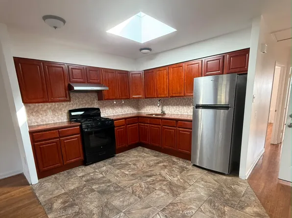 2078 E 56th St Fl 3, Brooklyn, NY 11234