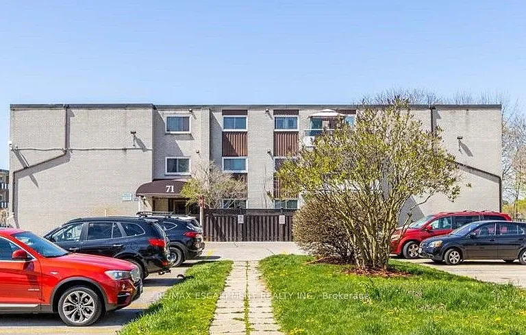71 Vanier Dr #110 — Photo 35