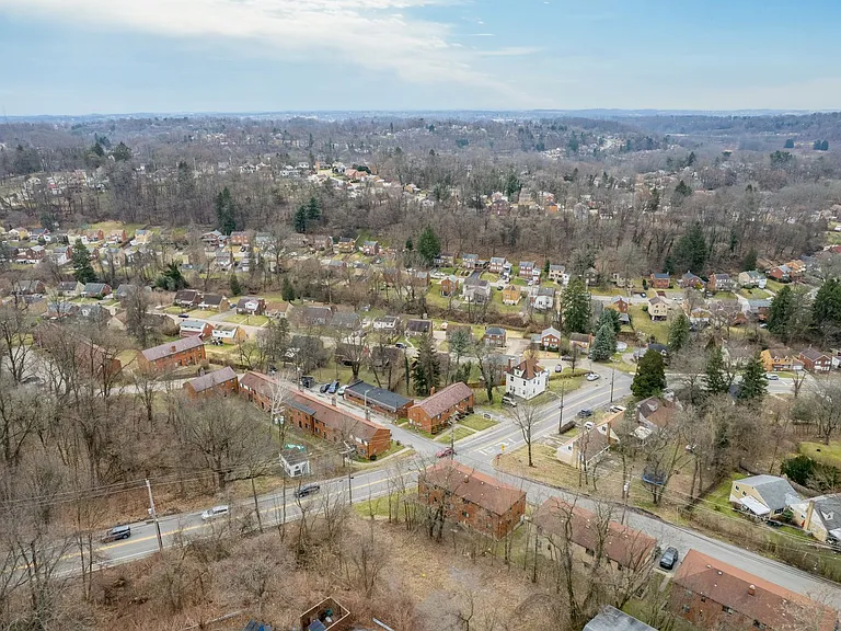 Lindberg Apartments — Photo 6