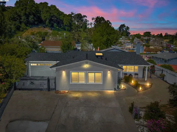 2518 Geoffrey Ct, Pinole, CA 94564