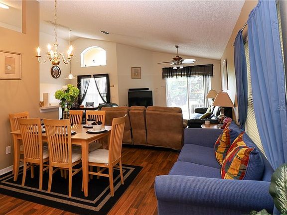4th image of 8596 La Isla Dr