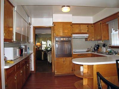 4th image of 14509 S Lowe Ave