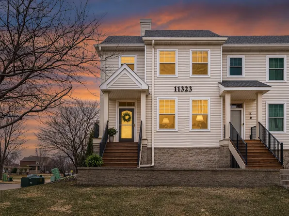 11323 Davenport Cir NE Unit A, Blaine, MN 55449