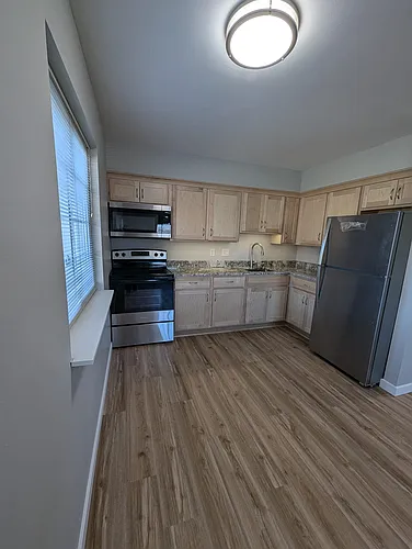 308 McHenry St #101 Photo 1