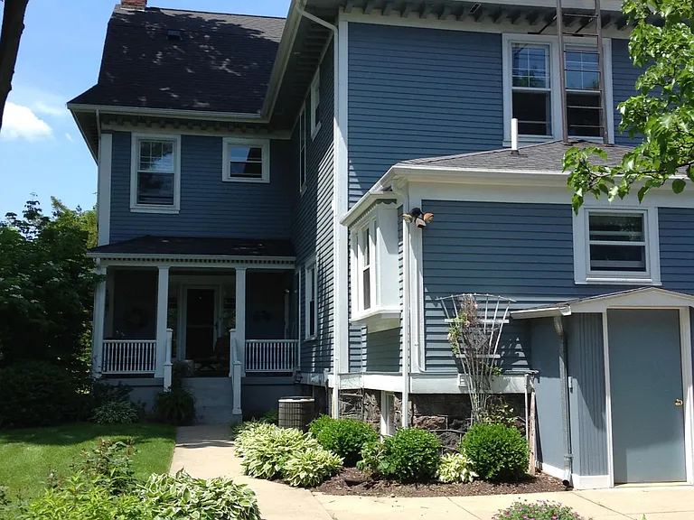 132 Lafayette Ave NE #2 — Photo 10