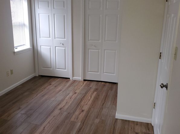 25 Race St, Manor, PA 15665